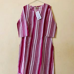 Vertical Stripes Design Kurta Set For Women