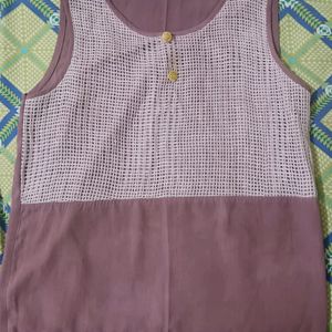 Daily Wear Top Sleeveless