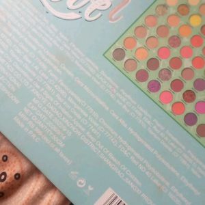 Fab Secret Eyeshadow Palette