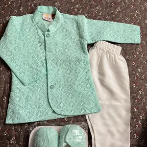 Kurta Pajama Set With Shoes