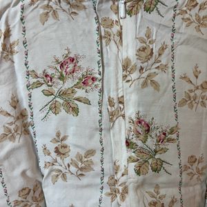 Floral Print Closed Chinese Neck Top