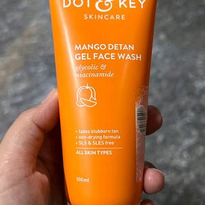 New Launch Mango Detan Face Wash