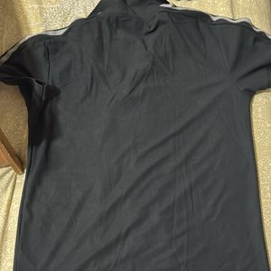 Black Collar Tshirt