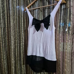 H&M Bow Top/Undershirt