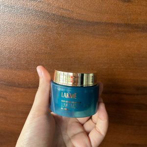 LAKME Lumi Smooth Aha+Bha+Pha+B3 Cream To Exfoliat