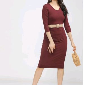 Price Drop Alert ⚠️ 📢 🔥 Burgundy Bodycon Midi