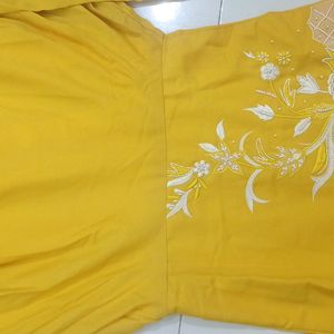 Gown Yellow Clr.