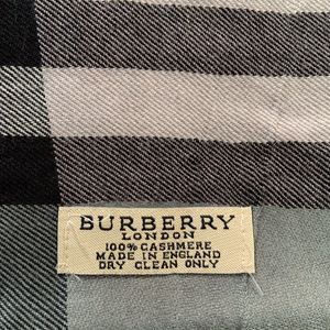 Burberry stole/shawl