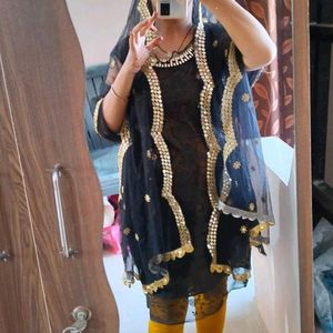 Party Wear Kurti With Havey Dupatta