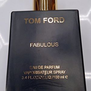 2 TOM FORD