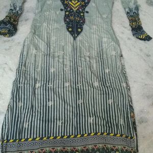 Pakistani Kurti