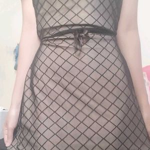 Short Lace Bodycon Dress