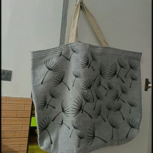 Tote Spacious Hand Bag Black And Grey Colour