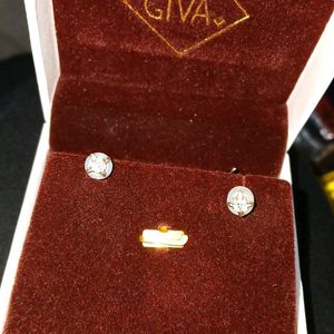 Giva Gold/Diamond Studs