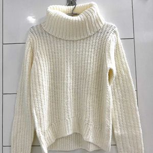 Design Pullover Sweater