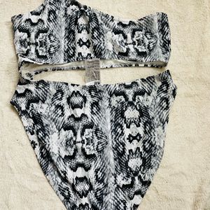 H&M Snakeprint Bodysuit