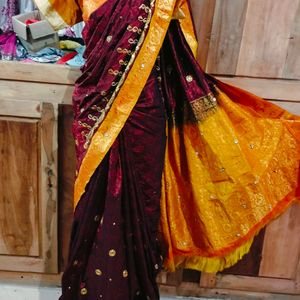 Beautiful Saree With Blouse