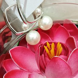 (₹90)Pearl Earrings