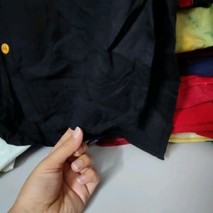 Chumbak Sleeveless Shirt Black