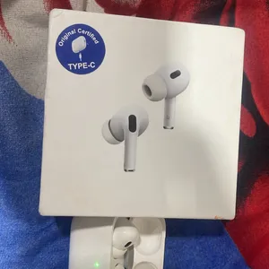 Apple Air Pods With 6 Month Warrnty Covered