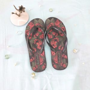 Women Comfortable Slippers