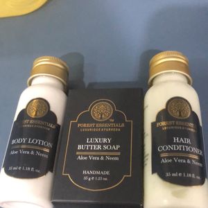 LUXURY SKINCARE KIT