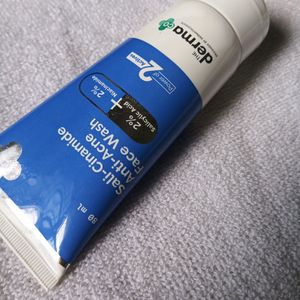 Sali-Cinamide Anti-Acne Face Wash
