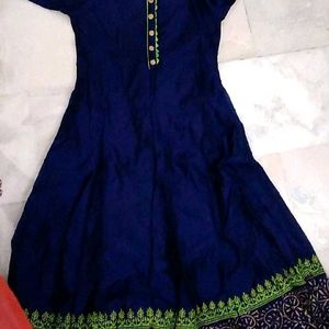 🔴anarkali Kurta For Women With Golden Dupatta