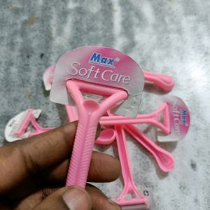 Max Soft Care Razor Specially For Women And Men