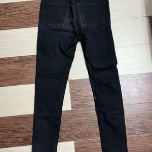 High Waisted Black H&M Jeans