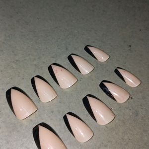 Black French Tips Nails