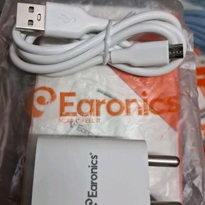 EARONICS 2.4 CHARGER + WITH DATACABLE