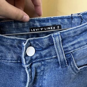 Levis Jeans