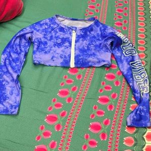 Skin Fitted Gym And Workout Top For Women