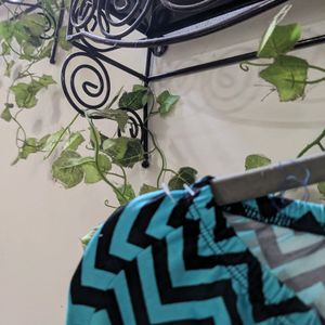 New CHEVRON PRINTED  LYCRA SKIRT