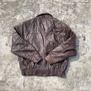 DARK BROWN LEATHER JACKET