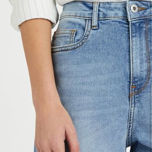 Straight Leg Blue Jeans - mom Fit