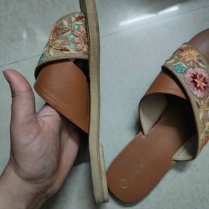 Women Flats