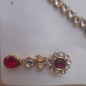 Necklace With Earrings And Maang Tikka