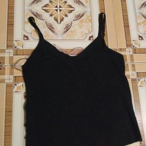 Flower's Attached Black Top