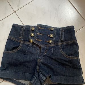 Denim High Waist Buttoned Shorts