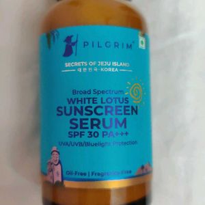 White Lotus Sunscreen Serum