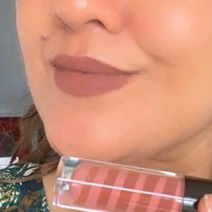 Renee Marble Liquid Lipstick: Shade - Nora