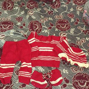 Woolen Set In Sale