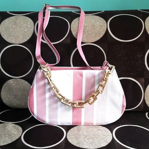 SLING BAG