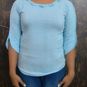 Women Fitted Top With Designer Hand