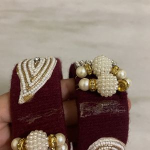 MAROON THREAD BANGLES