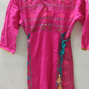 Pink Kurti