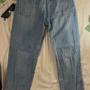 H&M women high waist ripped jeans (divided)