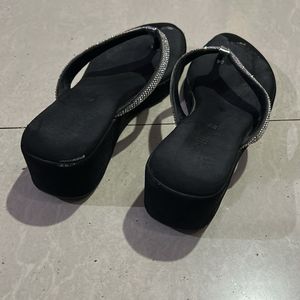 Mochi Wedges Size UK4/EURO37